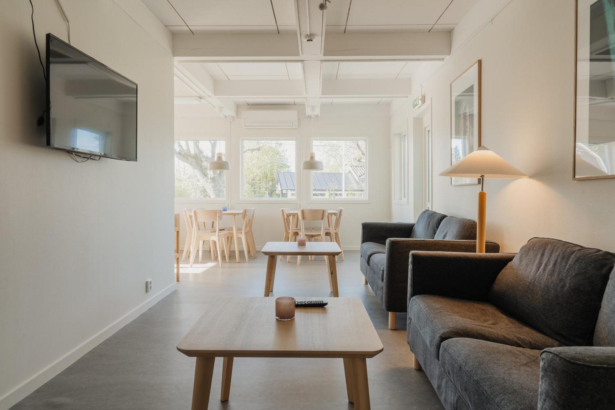 Vallersviks Vandrarhem Aenggarden Frillesas Ngoại thất bức ảnh